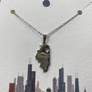 Chicago heart of Illinois necklace in white gold color