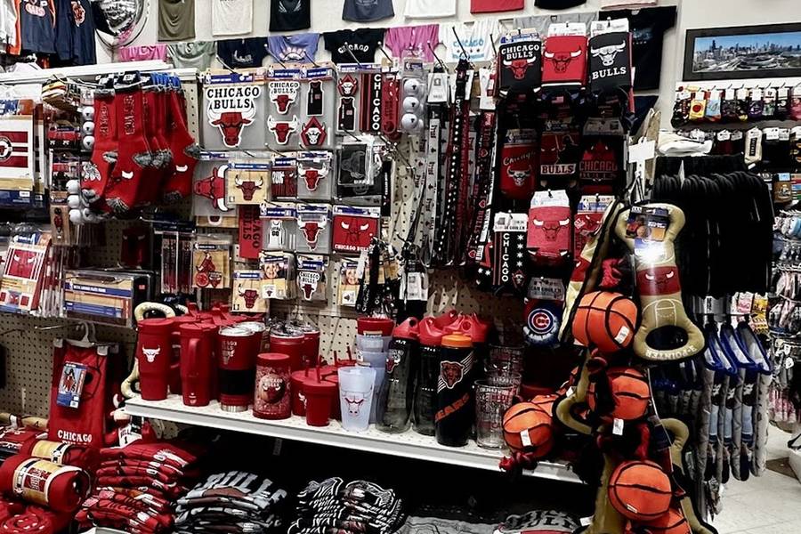 Chicago sports items: Bulls, Cubs and Bears gear at Souvenir City Chicago